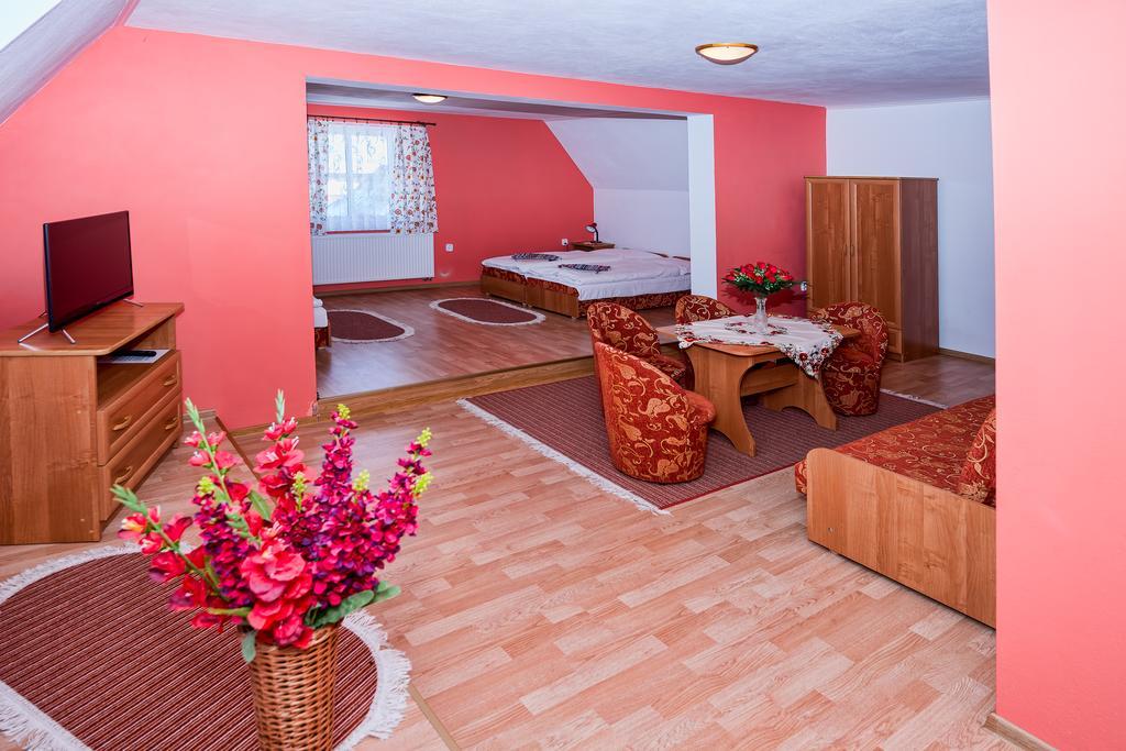Penzion Horec III Ždiar Exteriér fotografie